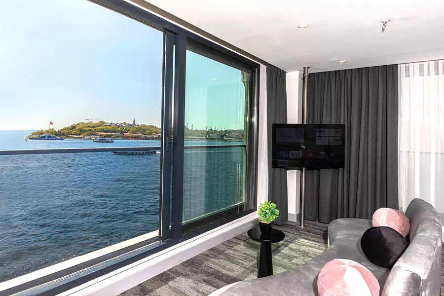 Luxury Hotel, Istanbul